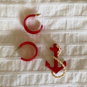 Vintage 1940s jewelry collection hoops brooch